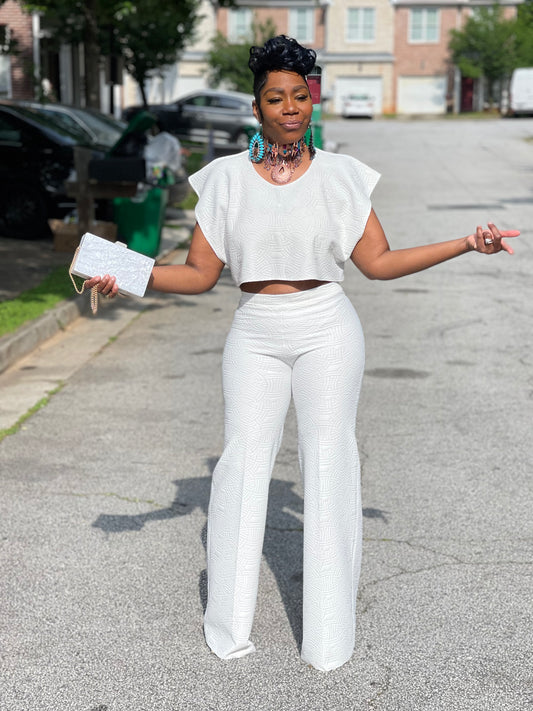 The “G” Snatched “Blanco”Set. “ SOLD OUT”